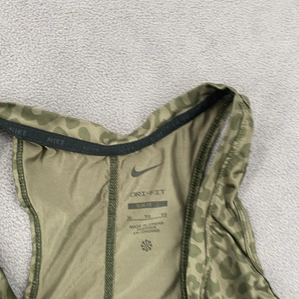 Nike Crop Top Womens XL Green Stretch Animal Print Scoop Neck Racerback Workout
